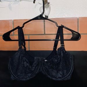 Lacy Black Victoria’s Secret Bra Unlined